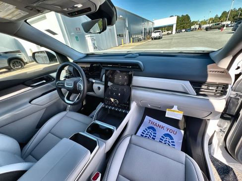 New 2026 GMC Terrain Denali image 28