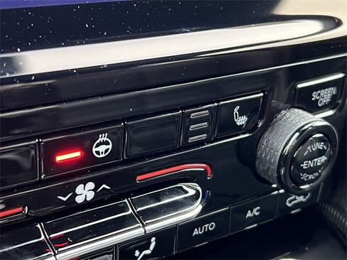 New 2025 Jeep Grand Cherokee Limited w/ Black Appearance Package image 29