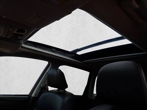 Used 2018 Subaru Forester 2.0XT Premium AWD/4WD image 13
