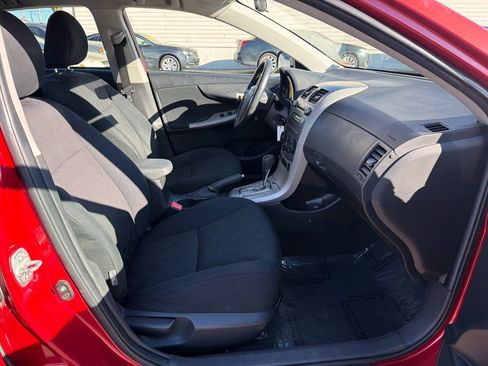 Used 2010 Toyota Corolla image 15