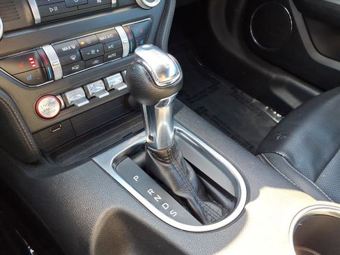 Used 2023 Ford Mustang Premium image 12