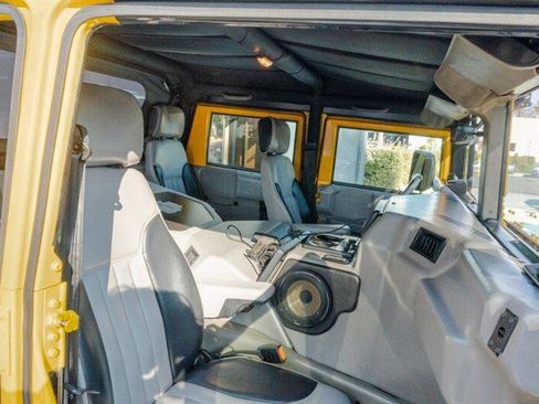 Used 1998 HUMMER H1 4-Door Open Top image 62