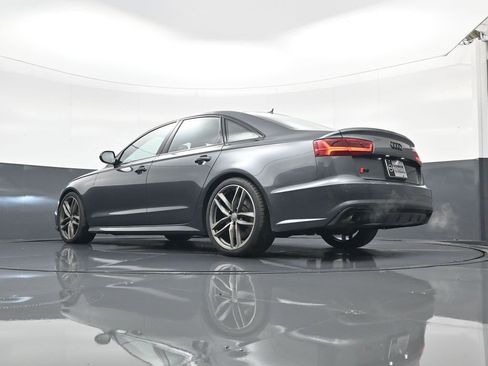 Used 2017 Audi S6 Prestige w/ Prestige Package image 24