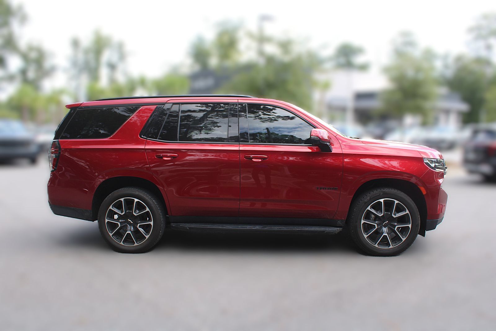 Used 2022 Chevrolet Tahoe RST w/ Luxury Package RWD image 15