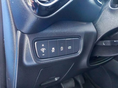 Used 2023 Kia Soul EX image 18