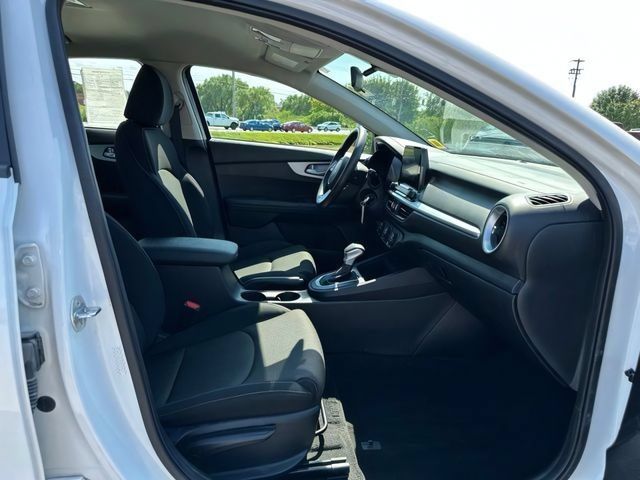 Used 2024 Kia Forte LXS FWD image 20