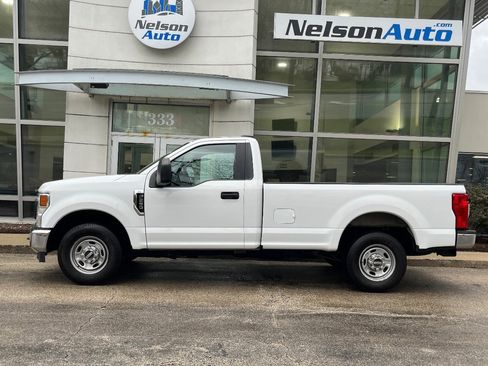 Used 2021 Ford F250 XL w/ Power Equipment Group image 9