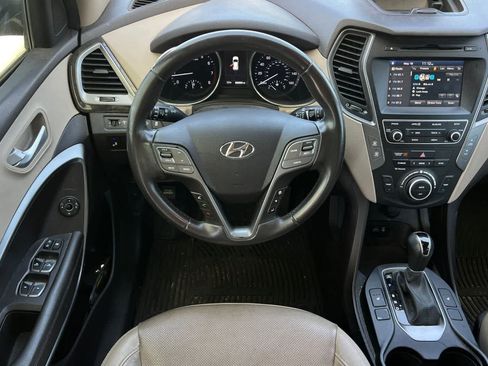 Used 2017 Hyundai Santa Fe Sport AWD/4WD image 16