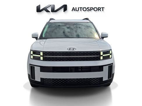 Used 2024 Hyundai Santa Fe Calligraphy FWD image 2