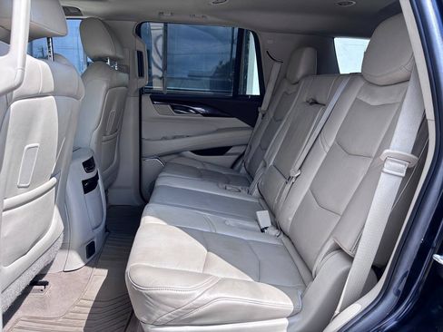 Used 2015 Cadillac Escalade Premium AWD/4WD image 20