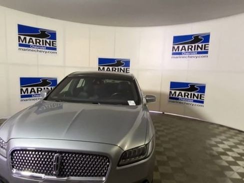 Used 2020 Lincoln Continental Reserve w/ Luxury Package AWD/4WD image 4