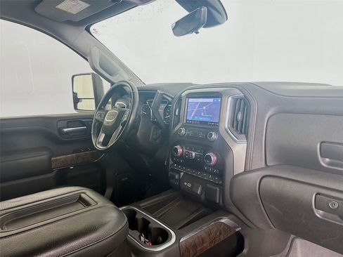 Used 2021 GMC Sierra 2500 Denali w/ Denali Ultimate Package AWD/4WD image 19