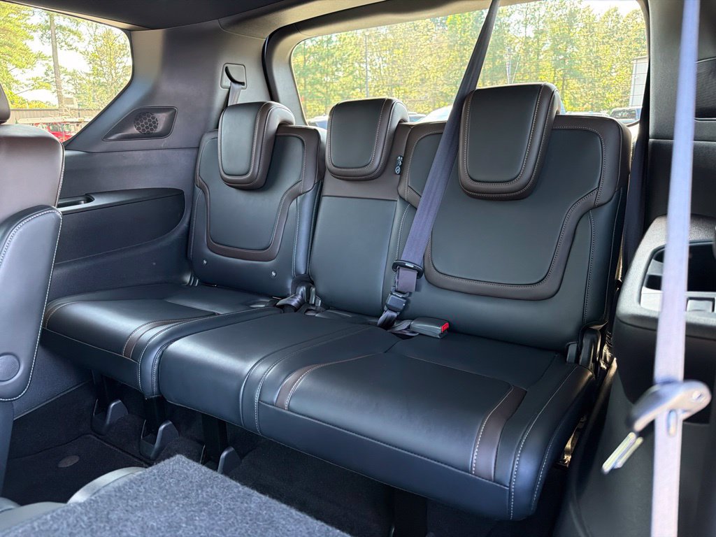 Certified 2025 Nissan Armada SL w/ Captain's Chari Seat Package AWD/4WD image 20