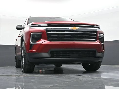 New 2026 Chevrolet Traverse LT w/ LPO, Floor Liner Package FWD image 44