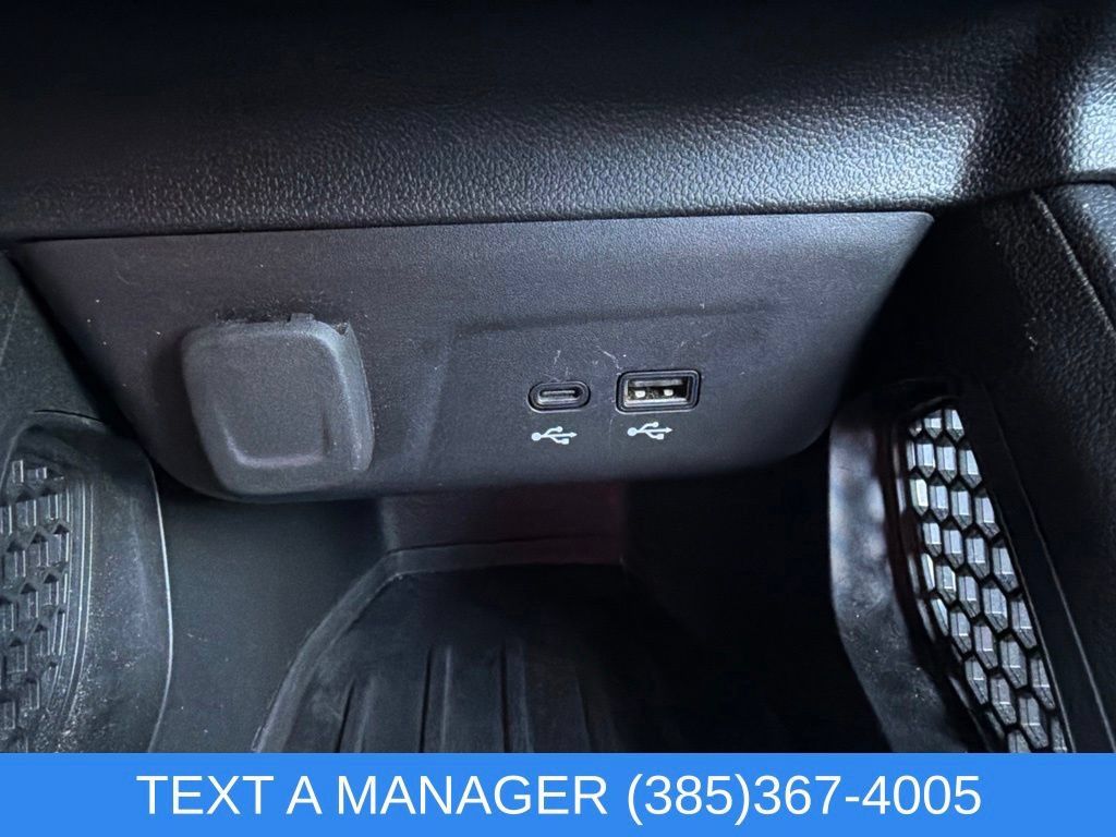 Used 2026 Chevrolet TrailBlazer LT AWD/4WD image 22