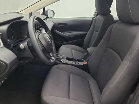 Used 2024 Toyota Corolla LE image 17