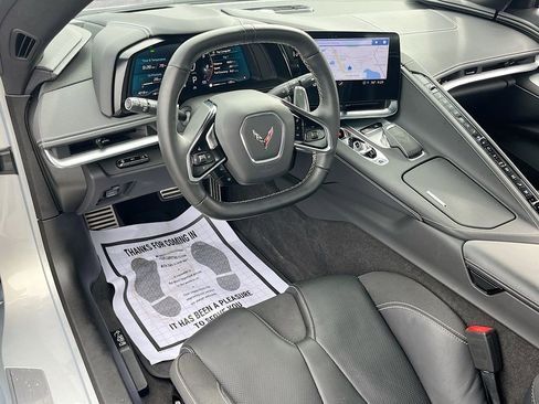 Used 2022 Chevrolet Corvette Stingray Preferred Conv w/ 2LT RWD image 22