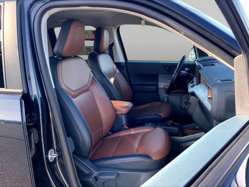 Used 2022 Ford Maverick Lariat w/ Lariat Luxury Package AWD/4WD image 9
