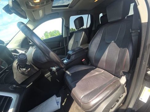Used 2011 GMC Terrain SLT FWD image 24
