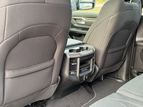 New 2026 RAM 1500 4x4 Crew Cab image 28