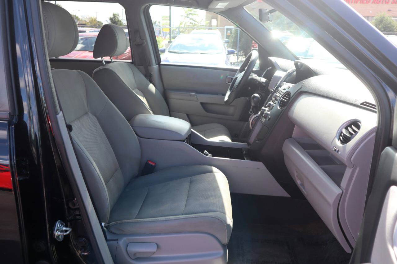 Used 2015 Honda Pilot LX image 9