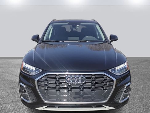 Certified 2023 Audi Q5 2.0T Premium Plus w/ Premium Plus Package image 2