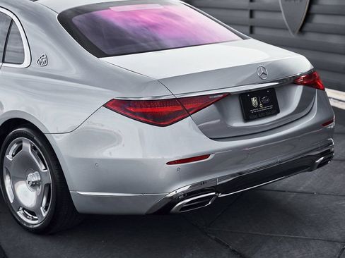 Used 2021 Mercedes-Benz Maybach S 580 4MATIC image 10