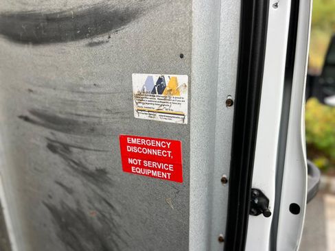 Used 2021 Ford Transit 250 Medium Roof w/ Interior Upgrade Package image 34