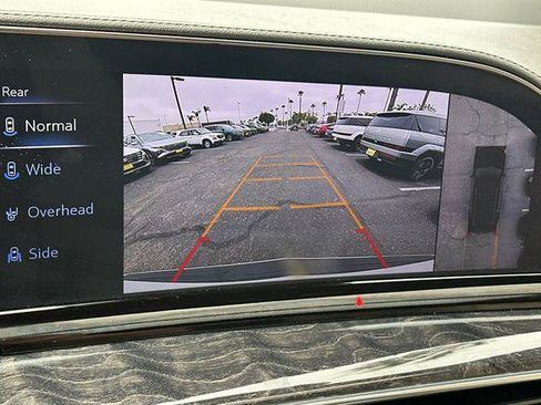Used 2022 Cadillac Escalade ESV Premium Luxury AWD/4WD image 20