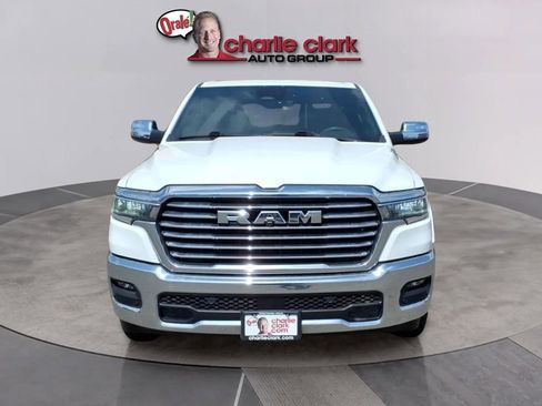 Used 2025 RAM 1500 Laramie AWD/4WD image 8