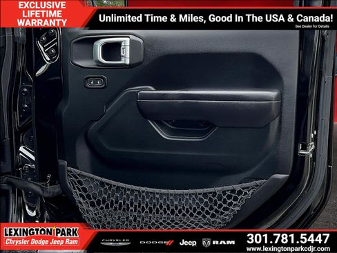 Used 2020 Jeep Wrangler Unlimited Sport AWD/4WD image 27
