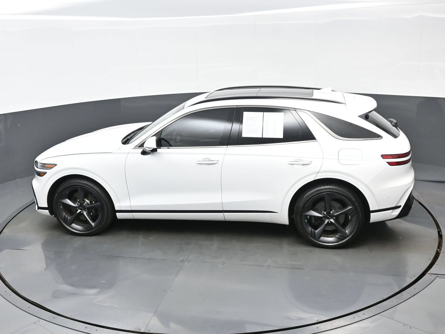 Used 2026 Genesis GV70 2.5T Sport Prestige AWD/4WD image 33