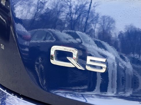 Used 2025 Audi Q5 2.0T Premium Plus w/ Premium Plus Package image 24