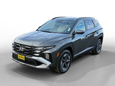 New 2026 Hyundai Tucson SEL image 1