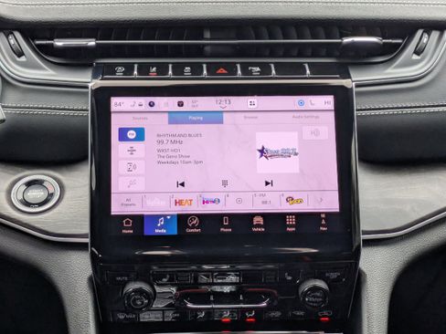 New 2025 Jeep Grand Cherokee Limited image 19