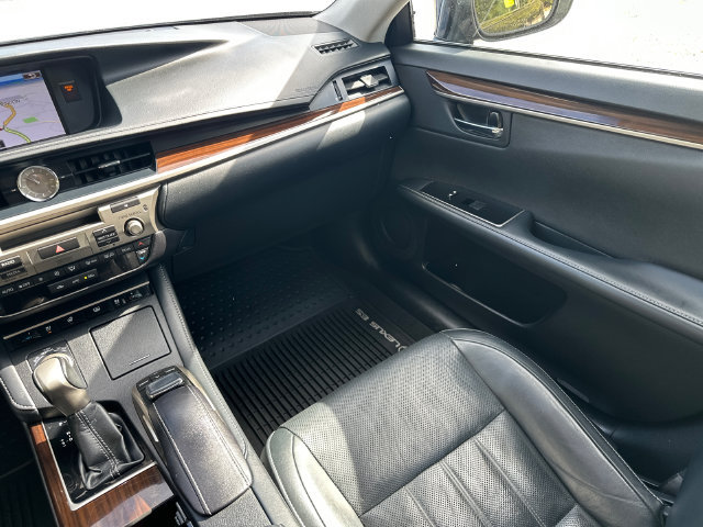 Used 2016 Lexus ES 350 FWD image 22