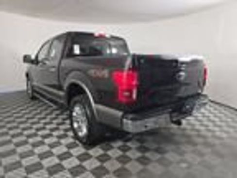 Used 2018 Ford F150 Lariat w/ Equipment Group 502A Luxury AWD/4WD image 2