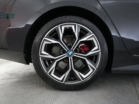 Used 2023 BMW i4 M50 w/ Premium Package image 19