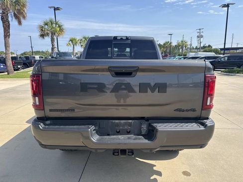 Used 2025 RAM 2500 Big Horn AWD/4WD image 6