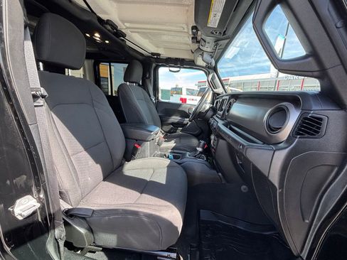 Used 2020 Jeep Wrangler Unlimited Sport AWD/4WD image 22