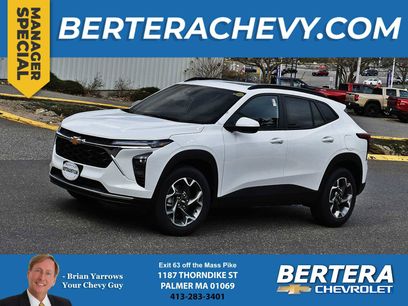 New 2026 Chevrolet Trax LT w/ Sunroof Package