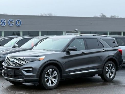 Certified 2020 Ford Explorer Platinum image 36