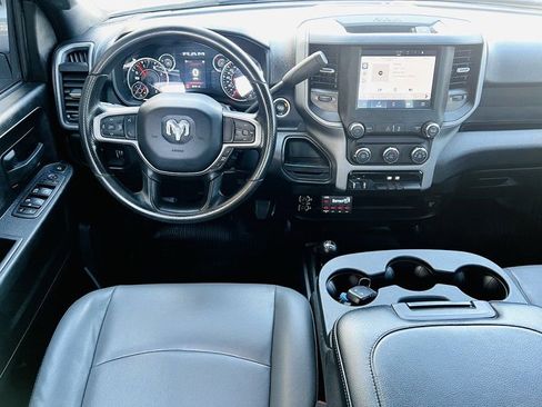 Used 2024 RAM 2500 Tradesman w/ Chrome Appearance Group image 5