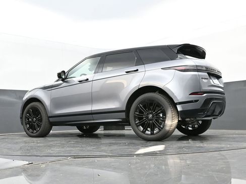 Used 2025 Land Rover Range Rover Evoque Dynamic SE image 27