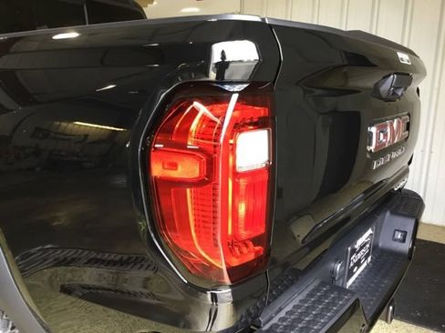 New 2026 GMC Canyon Denali AWD/4WD image 17