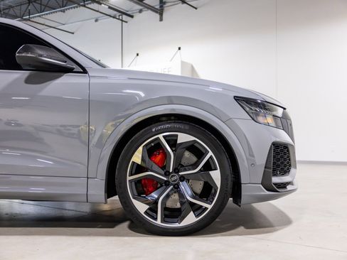 Used 2024 Audi RS Q8 BLACK OPTIC PACKAGE - EXECUTIV image 25