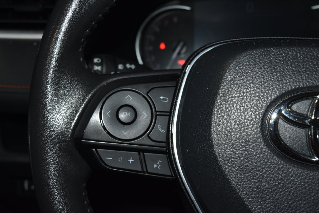 Used 2024 Toyota RAV4 Adventure AWD/4WD image 7