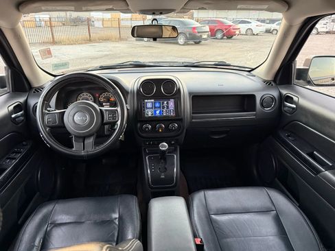 Used 2014 Jeep Patriot High Altitude image 13