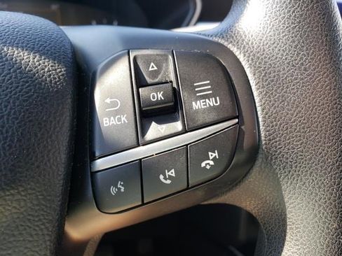 Used 2020 Ford Escape SE image 23