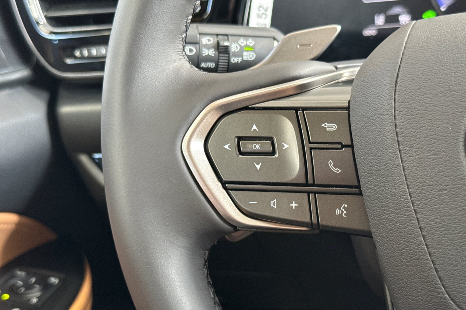 Certified 2026 Lexus NX 350h AWD w/ Accessory Package (K3) image 30